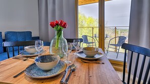 Apartamento (17A) | Servicio de comidas en la habitación