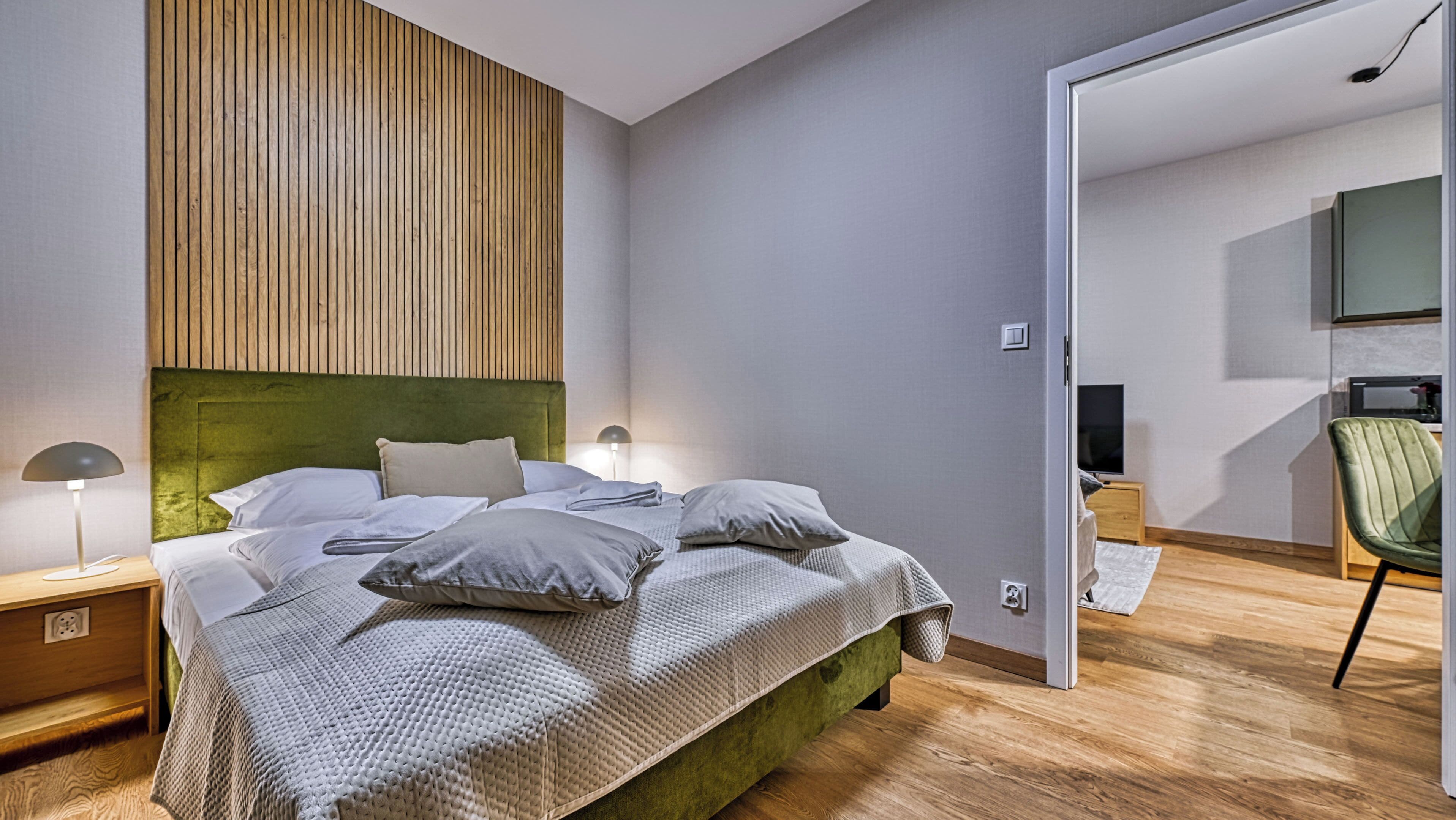 Apartment (12B) | 1 bedroom, individually decorated, individually furnished