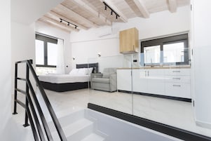 Sistema de insonorización, wifi gratis y ropa de cama