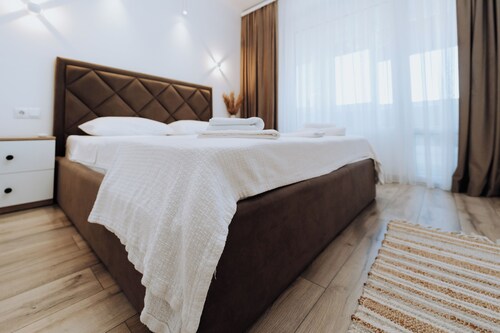 Modern Stay Rîșcani • AC • WiFi • Washer