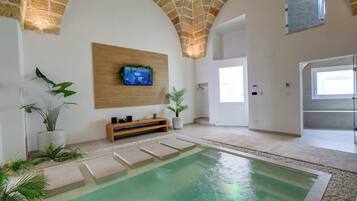 Appartamento luna di miele, camere multiple (Private Oasi With Spa and Pool) | Piscina privata