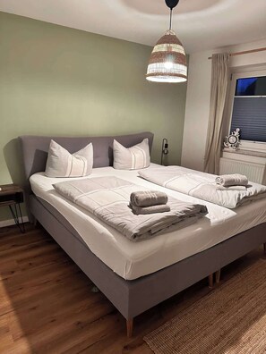 1 Schlafzimmer, Bügeleisen/Bügelbrett, Reisekinderbett, WLAN