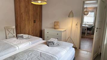 1 Schlafzimmer, Reisekinderbett, WLAN, Bettwäsche