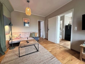 Televisión, oficina