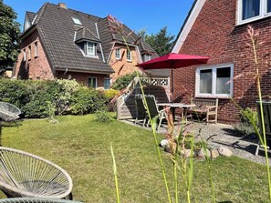 Outdoor dining - Helle 3 Zimmer am Strand mit Boxspringbetten (Sankt Peter-Ording)
