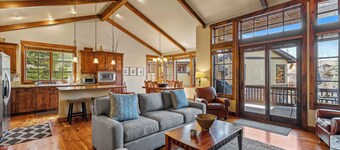 Lady Luck by the Beach - Downtown Greystone unit with air conditioning