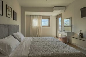 2 bedrooms, iron/ironing board, free WiFi, bed sheets - Castle View Apartment (Rhodes)