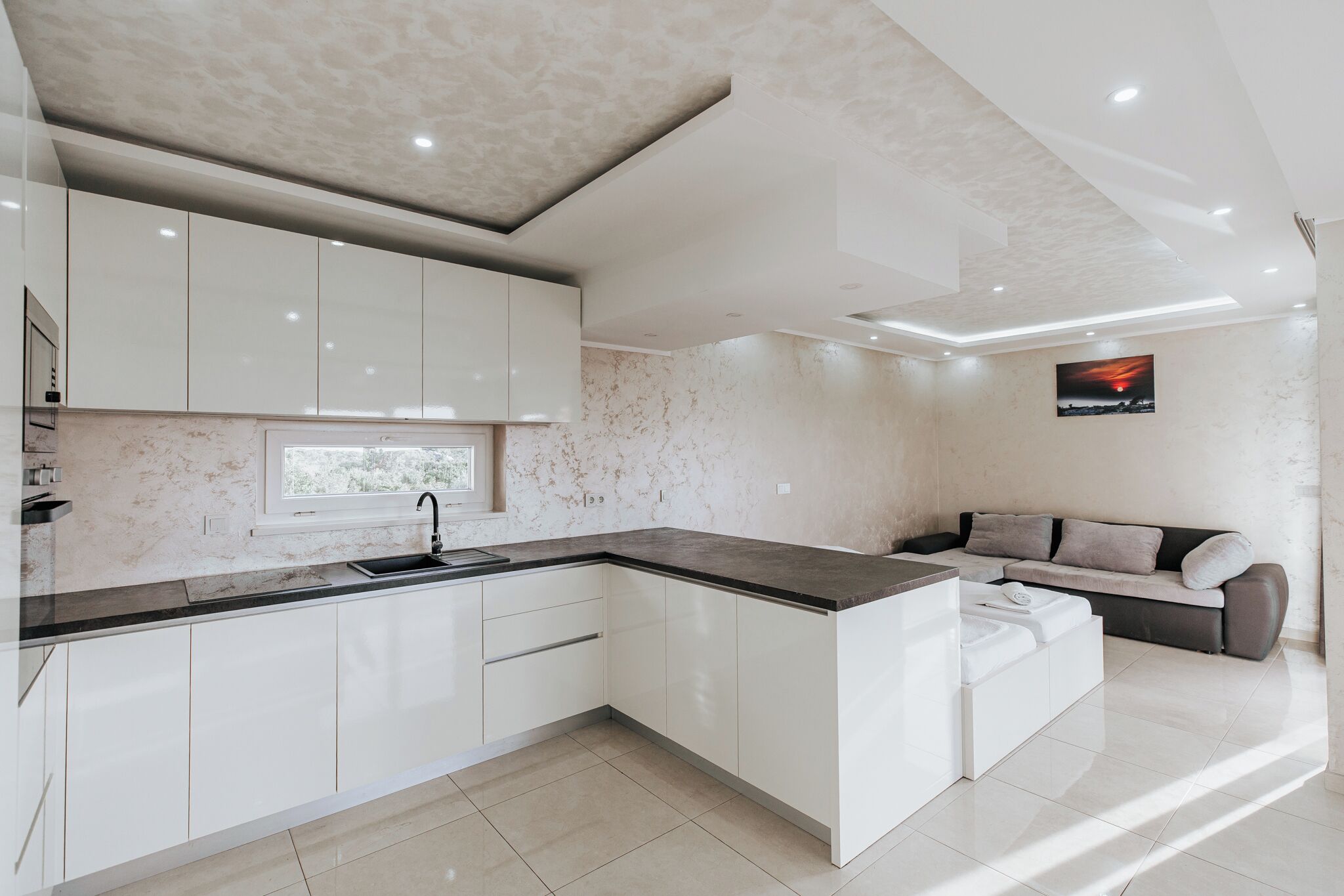 Penthouse, Balcony, City View | Private kitchen | Fridge