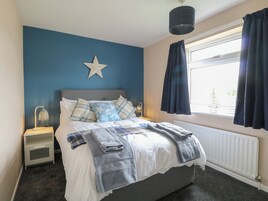 3 bedrooms, individually decorated, individually furnished, free WiFi