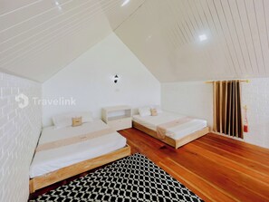 Family Cottage, Hill View