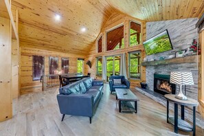 Télévision, cheminée