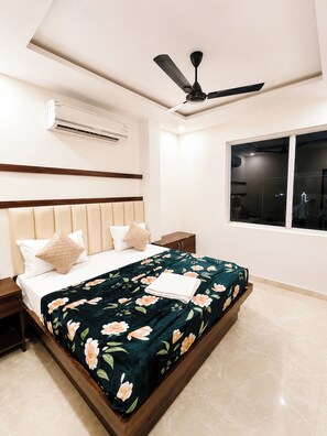 Kamar Double Deluks | Meja kerja, kedap suara, dan Wi-Fi gratis