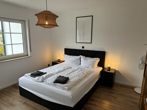 Căn hộ Superior, phòng tắm riêng (1) | Bàn ủi/dụng cụ ủi quần áo, truy cập Internet không dây miễn phí 