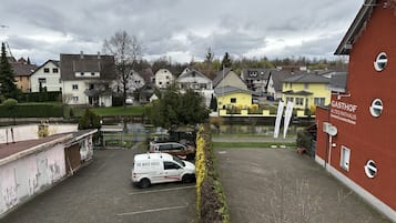 Basic-Apartment, eigenes Bad (1) | Blick von der Unterkunft