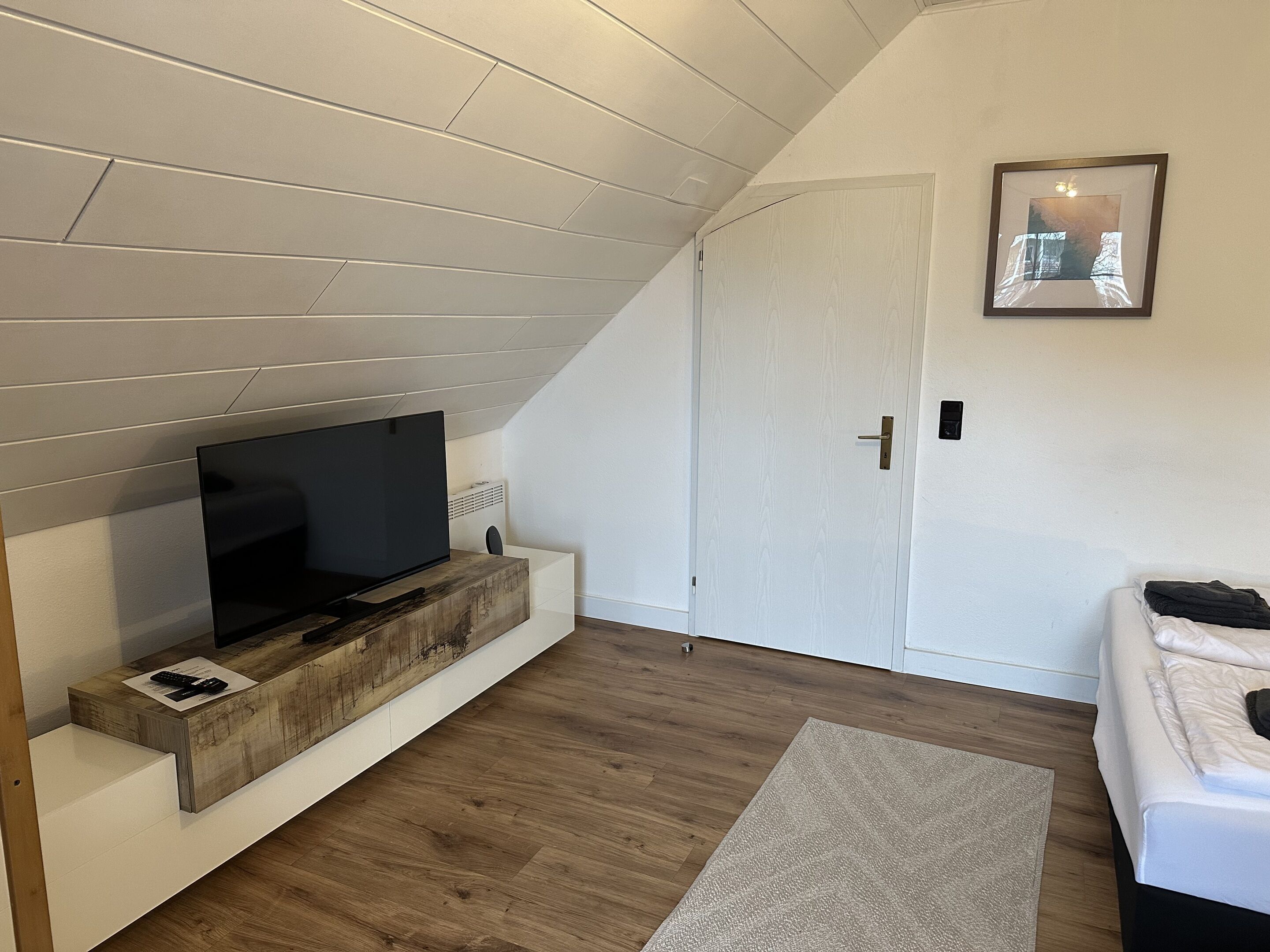 Basic-Apartment, eigenes Bad (1)