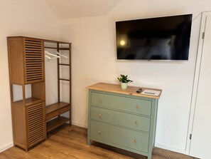 Superior Apartment, Private Bathroom (1) | Iron/ironing board, free WiFi - City Apartment Rust (Rust)