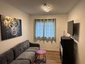 Lounge - City Apartment Rust (Rust)
