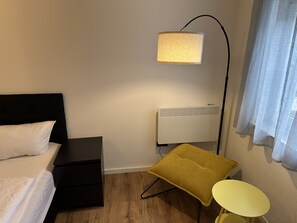 Apartamento básico, baño privado (1) | Tabla de planchar con plancha y wifi gratis