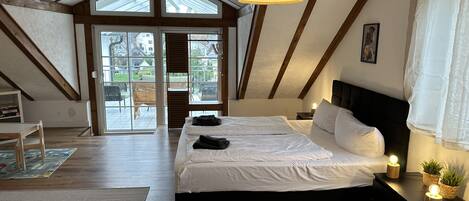 Basic Apartment, Private Bathroom (1)