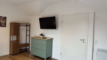 Superior Apartment, Private Bathroom (1) | Iron/ironing board, free WiFi