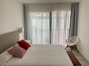 3 Schlafzimmer, Bügeleisen/Bügelbrett, WLAN, Bettwäsche