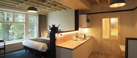 Superior Apartment | Private kitchen | Full-sized fridge, microwave, stovetop, espresso maker