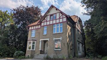 Voorkant van accommodatie