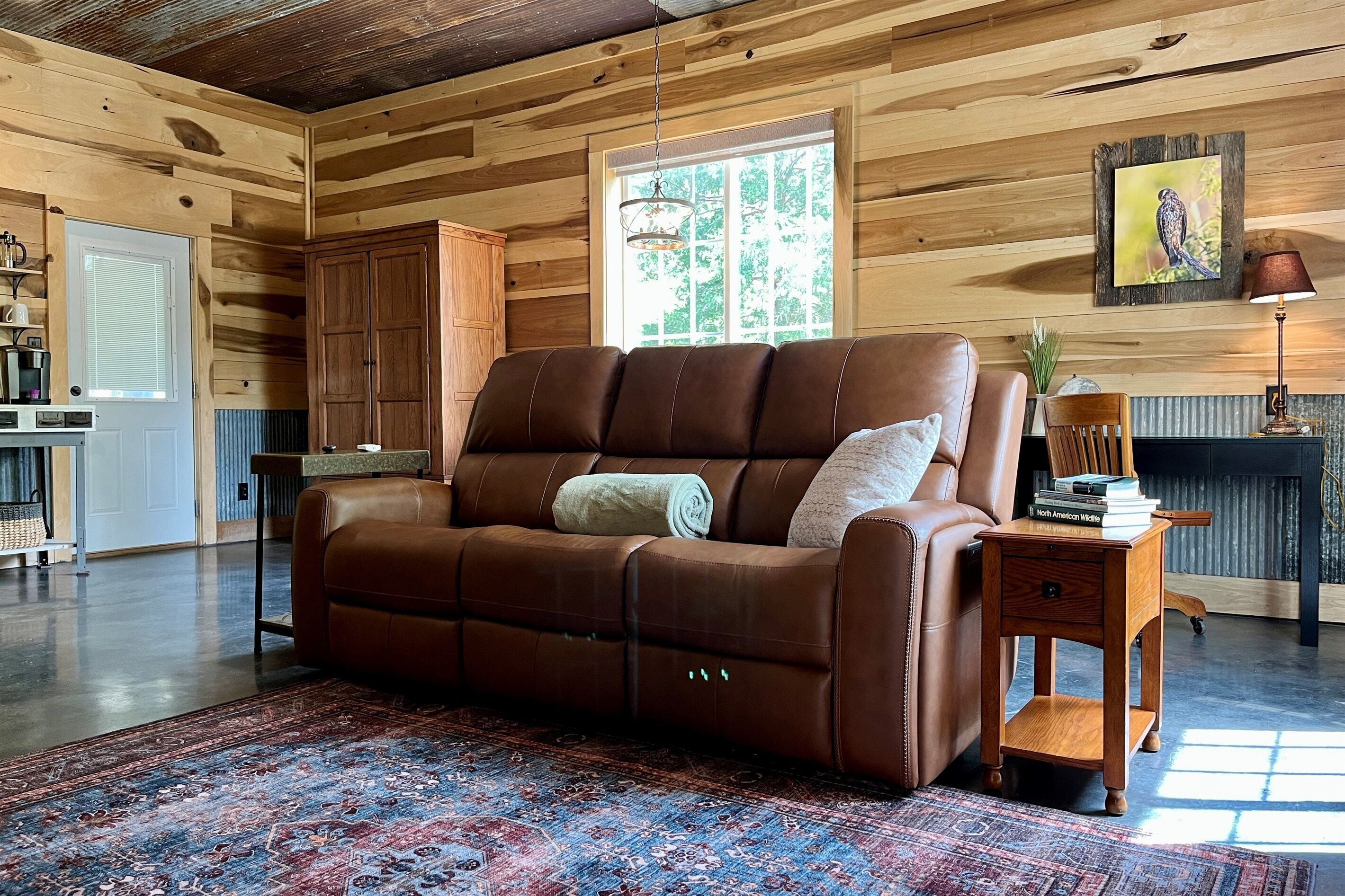 智能电视、壁炉