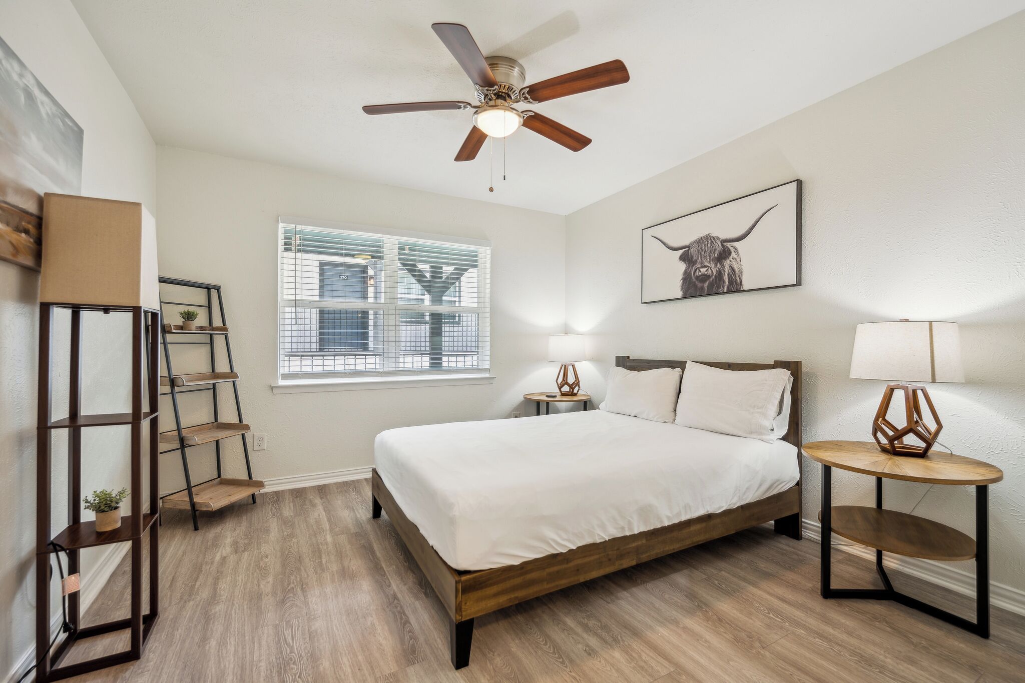 Desk, iron/ironing board, travel cot, free WiFi