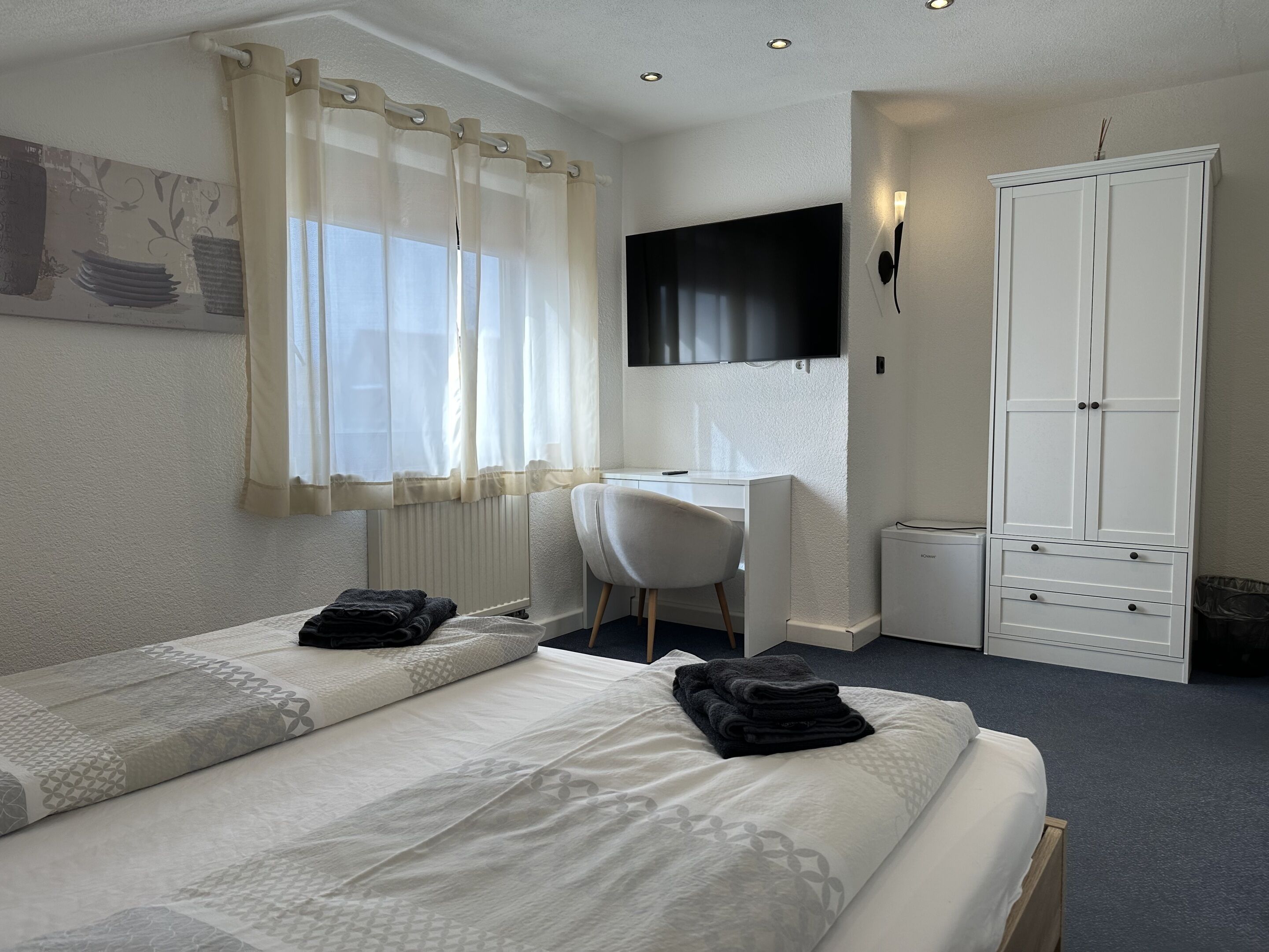 Double Room, Private Bathroom | Free WiFi