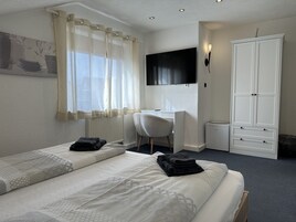 Double Room, Private Bathroom