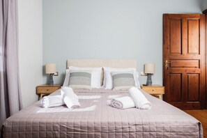 3 dormitorios, caja fuerte, cortinas opacas y sistema de insonorización