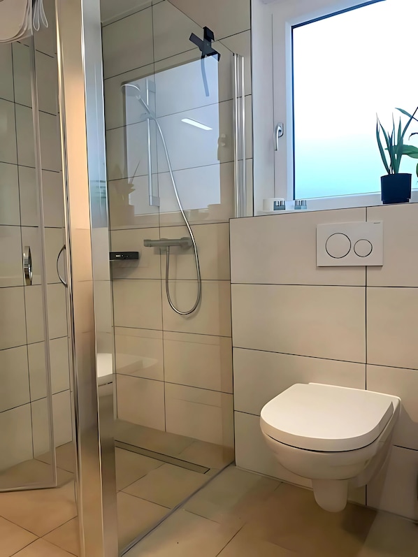 Comfort Apartment, Garden View | Bathroom