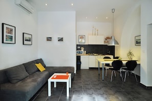 Living area - Charming 2-bedroom apartment  in awesome Split (Split)