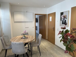 Superior Apartment, Private Bathroom | Lounge