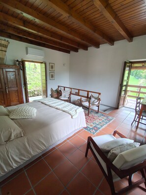 1 غرفة نوم ومكتب ومكواة/لوح كي وواي فاي