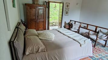 1 camera, una scrivania, ferro/asse da stiro, Wi-Fi