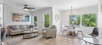 6BR Home • 9 min to State Fair Park | Full Kitchen, Fenced Yard, Free Parking #60