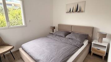 3 chambres, fer et planche Ă repasser, accĂšs Internet, draps fournis