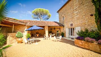 Restauration extérieure