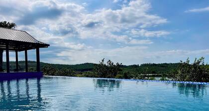 La Vela Legacy Resort