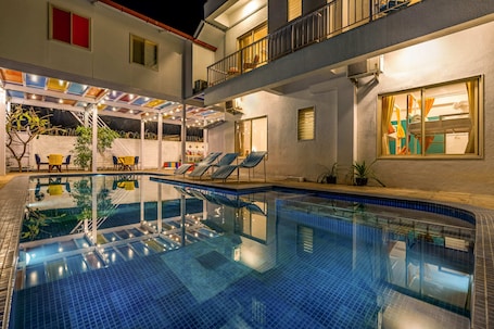 Udendørs pool