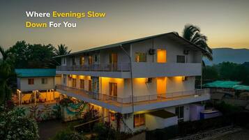 Bagian depan properti