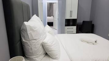 2 habitaciones y ropa de cama