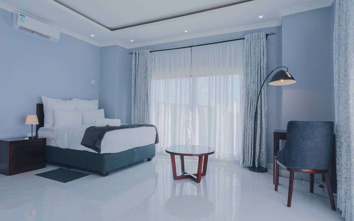 2 bedrooms, bed sheets