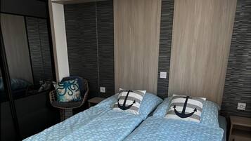 2 多间卧室、床单
