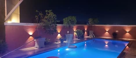 Piscina a l'aire lliure