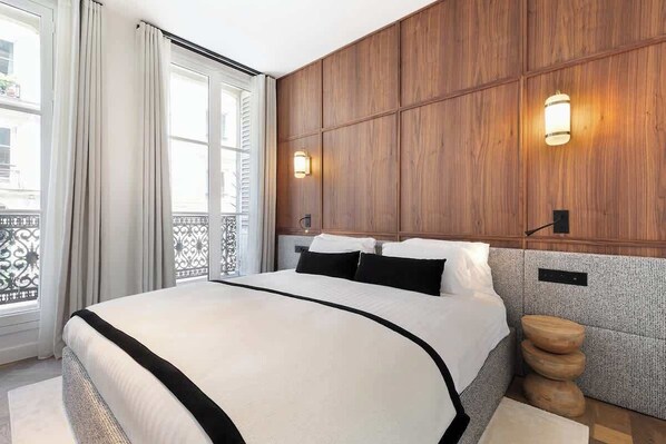 2 bedrooms, iron/ironing board, travel cot, WiFi - ONIRI - Serviced 2-BR/2BA - Louvre Richelieu II (Paris)