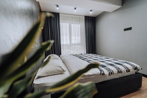 1 Schlafzimmer, Bügeleisen/Bügelbrett, Reisekinderbett, kostenloses WLAN