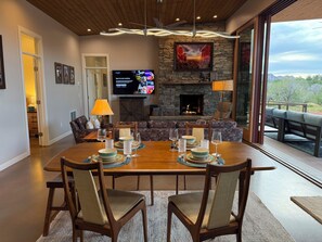 Dining - Bell Rock Bliss | Casita & Hot Tub Escape 3br, 2.5ba - Sleeps 6 (Sedona)